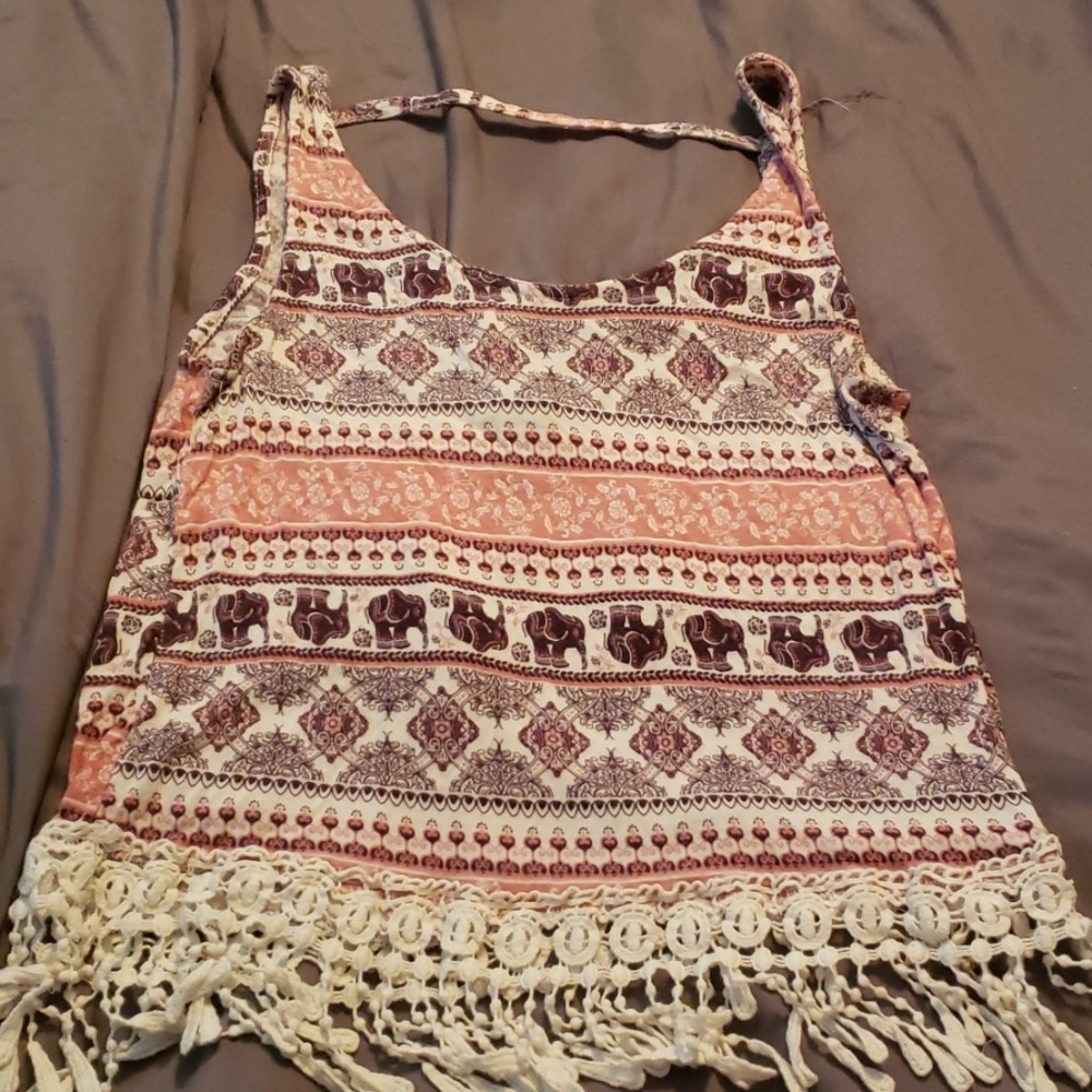 Rue 21 tank